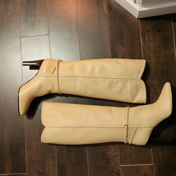 Saint laurent boots - Picture 2 of 7